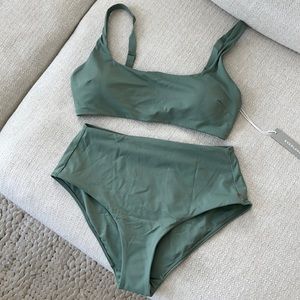 Everlane sustainable bikini *Brand New*